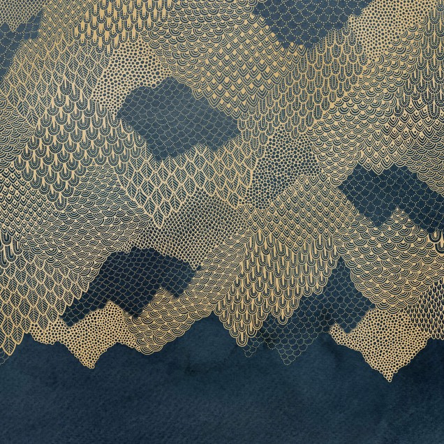 Tapet Golden Mountains, Dark Blue cu model minimalist cu munți aurii pe un fundal albastru închis