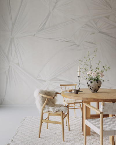 Tapet Silk Shadows White, cu un design texturat subtil, în nuanțe de alb.