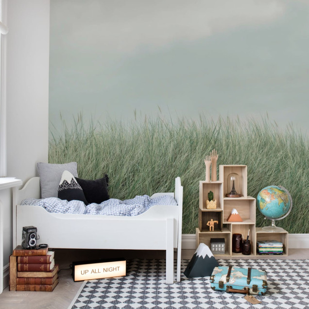 Tapet cu iarbă verde, design minimalist