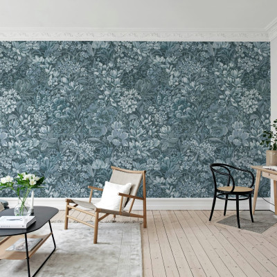 Tapet floral albastru cu flori delicate, ideal pentru un decor elegant