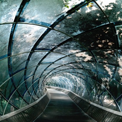 Tapet Tunnel of Glass - Design abstract cu tunel din sticlă.