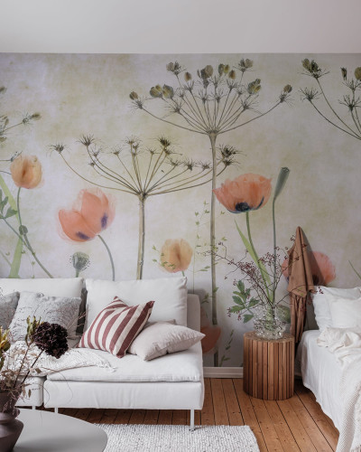 Tapet floral Poppy Meadow, cu maci si flori delicate, perfect pentru living sau dormitor