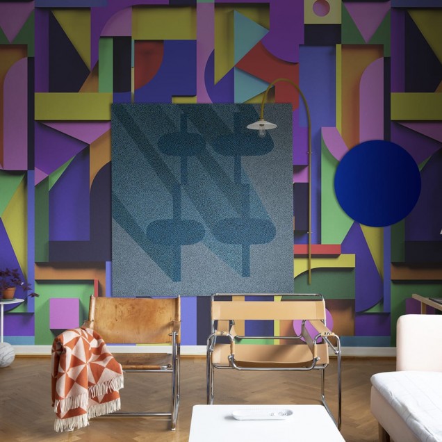Tapet abstract cu forme geometrice vibrante și culori intense, perfect pentru a decora livingul, dormitorul sau biroul.
