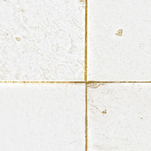 Tapet modern Kintsugi Pearl cu design de plăci ceramice cu crapaturi aurii.