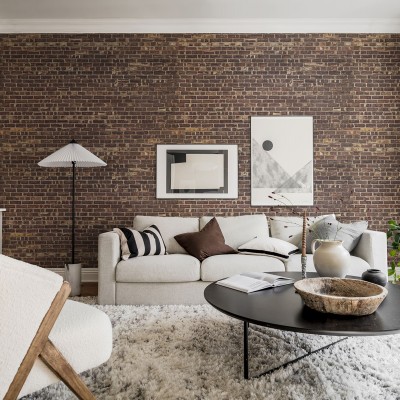 Tapet cu aspect de cărămidă, Symbol Bricks, în amenajarea unui living modern