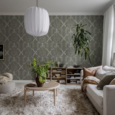 Tapet Seaweed & Stars Green într-un living cu mobilier modern