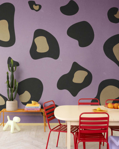Tapet Giant Leopard, Lilac cu imprimeu abstract de leopard, in culori liliac si negru.