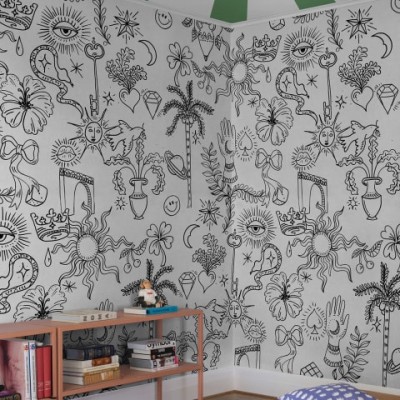 Tapet cu design unic, alb-negru, Doodle, White, cu model vesel, cu forme geometrice și elemente grafice.