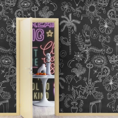 Tapet cu model Doodle Black. Designul este realizat cu linii albe pe fond negru.