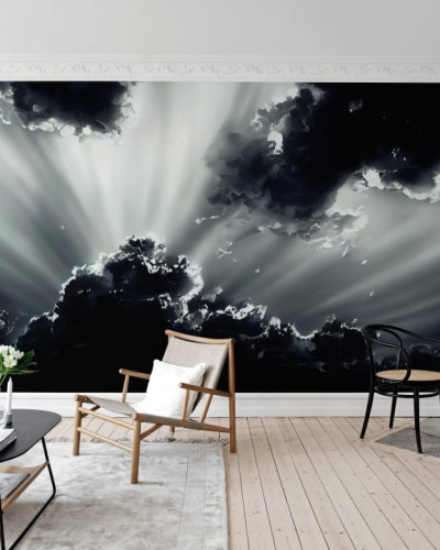 Tapet Dramatic Clouds cu un cer întunecat cu nori negri amenințători și raze strălucitoare de lumină