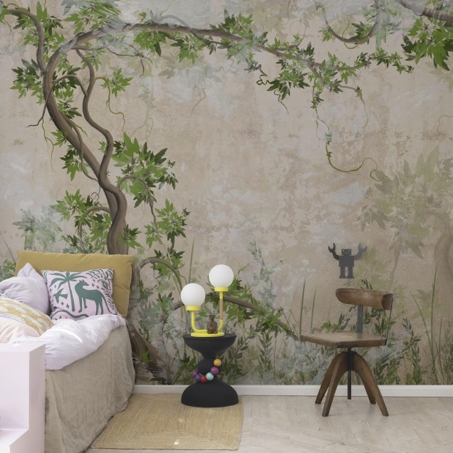 Tapet Curly Trees, cu design rustic cu copaci cu ramuri impletite, culori calde si liniștitoare