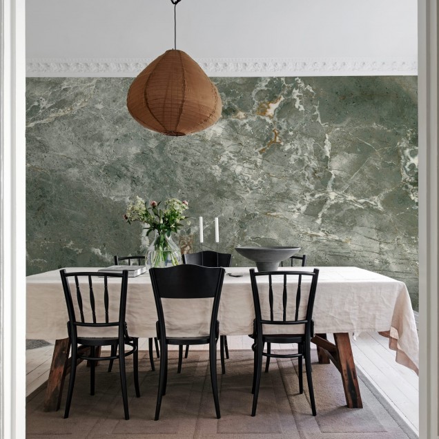 Fototapet cu textură marmorată Jade Marble. Designul elegant și sofisticat aduce o notă de stil în orice cameră.