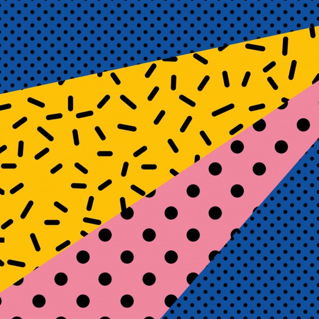 Tapet geometric cu model din anii '90, cu forme geometrice și culori vibrante.