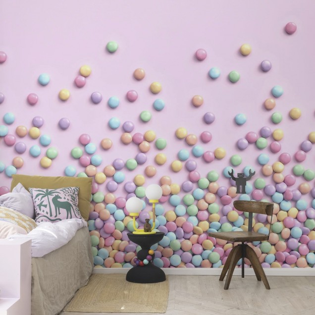 Wallpaper Candy cu bomboane colorate pe fond roz