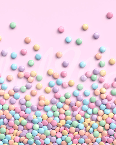 Wallpaper Candy cu bomboane colorate pe fond roz