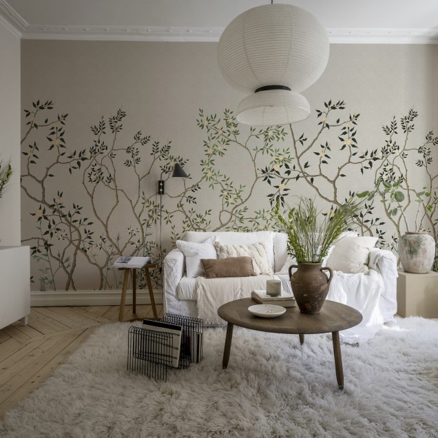 Tapet cu flori de cires Chinoiserie Trees in dormitor