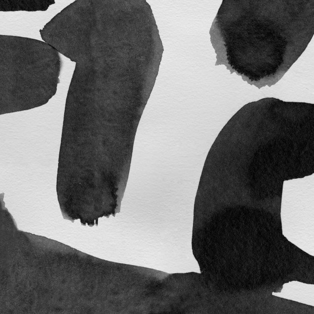 Wiggle Shapes - Graphite wallpaper, un wallpaper abstract cu forme ondulate in nuante de gri.