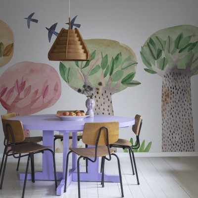 Tapet Watercolor Garden cu design abstract, pictat manual cu acuarele, perfect pentru a crea o atmosferă relaxantă și primitoare în orice cameră.