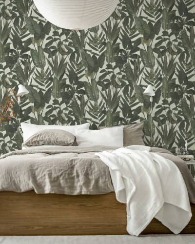 Tapet cu fluturi jucăuși și frunze tropicale, Mischievous Butterflies, Green