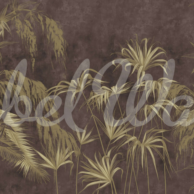 Un tapet cu un design exotic, Golden Jungle, Dark, care prezintă frunze aurii pe un fundal brun-cenusiu. Tapetul este amplasat pe un perete din living, alături de o canapea albă, o masă de cafea și o bibliotecă.