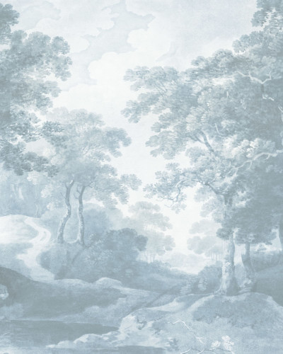 Tapet cu design vintage The Vintage Grove, Blue, care prezintă un peisaj liniștit cu copaci și o potecă, perfect pentru a crea o atmosferă relaxantă și primitoare. Culorile delicate de albastru și gri adaugă o notă de sofisticare și rafinament.