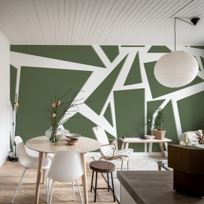 Tapet geometric cu design modern, cu forme geometrice ascuțite și linii curate în nuanțe de verde.