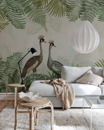 Tapet Palm Jungle, Crane cu design tropical cu macarale, frunze de palmier și o pasăre albastră.