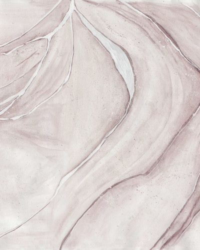 Tapet abstract Watercolor Flow, Dusty Pink cu tonuri calde de roz prafuit, cu linii curbe si ondulate, perfect pentru un living modern