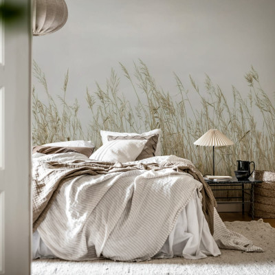 Tapet Reed Meadow, Beige cu un design minimalist cu paiele de grâu în nuanțe de bej.