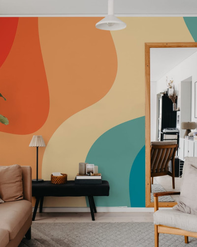 Tapet cu un imprimeu abstract vibrant cu nuanțe de portocaliu, galben și turcoaz