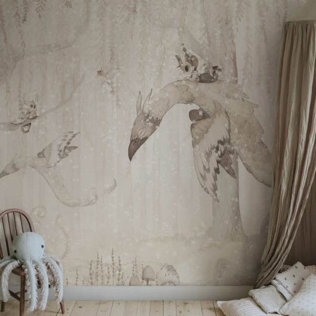 Tapet cu design de poveste, Dream Forest Boy Off White, cu o imagine delicata a unui baiat care zboara pe o pasare magica printre copaci si nori.