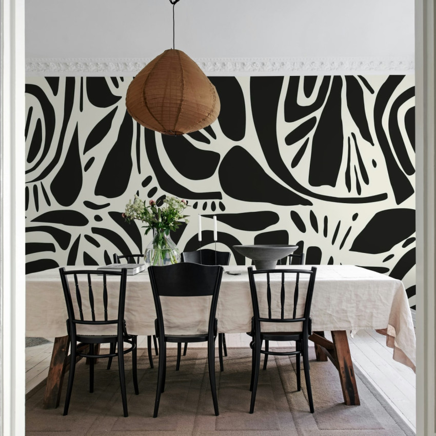 Tapet abstract bej si maro cu forme organice si curbe subtile, ideal pentru dormitor, living sau birou.