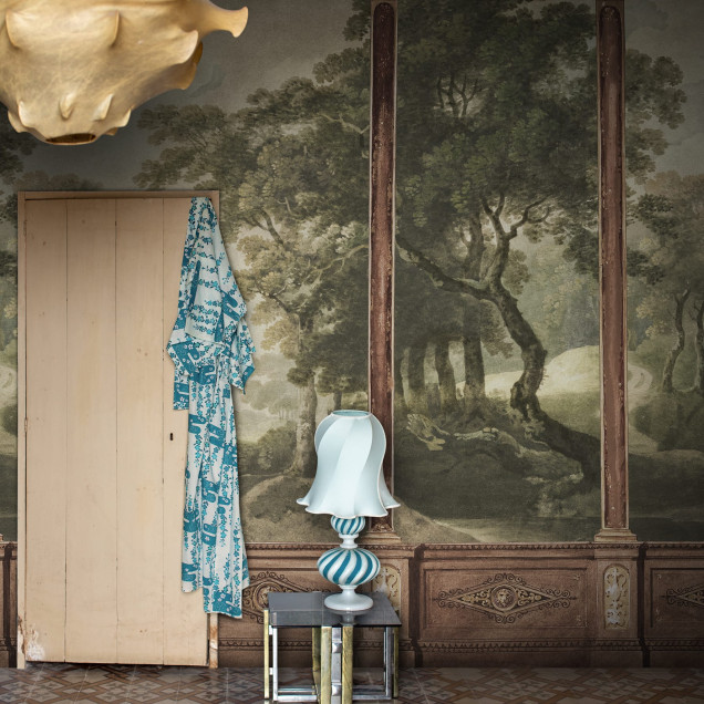Fototapet cu design Woodland Panels, Green într-un dormitor
