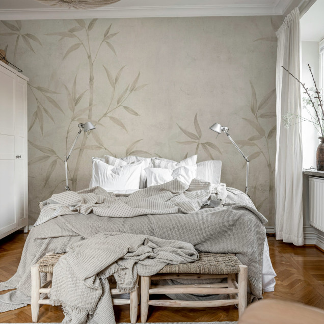 Fototapet bej cu motiv bambus orizontal într-un interior modern