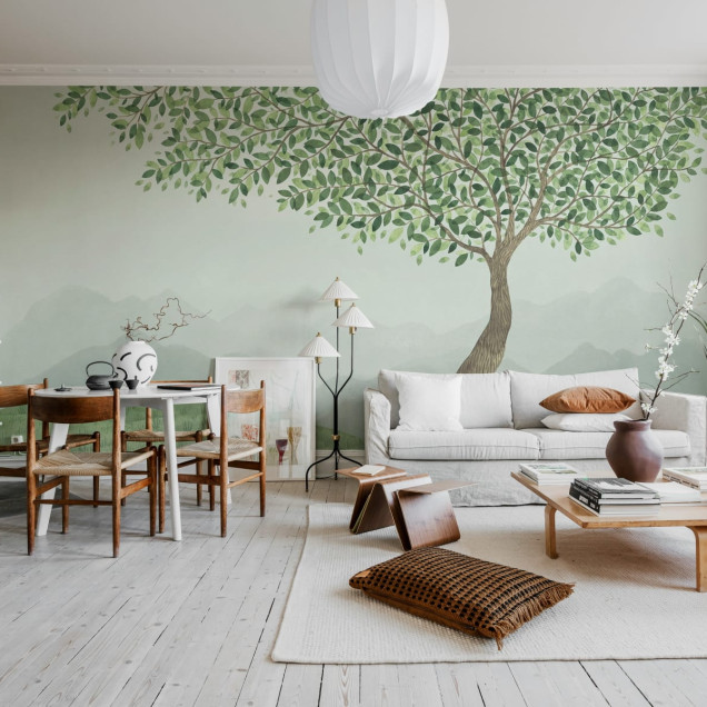 Tapet Mountain Tree - Design de copac cu frunze verzi pe un fundal de munți, perfect pentru camera copiilor, living sau dormitor