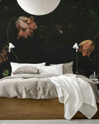 Tapet floral Romantic Garden, Night cu flori delicate pe fundal negru