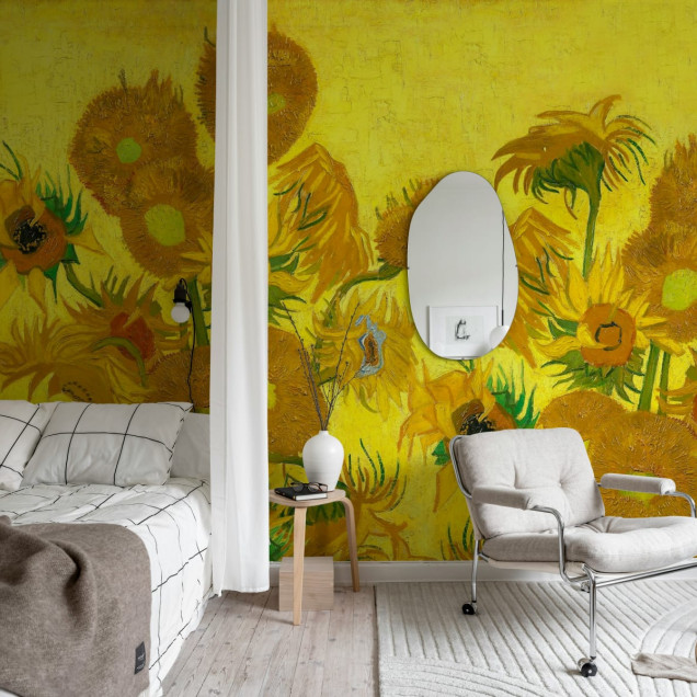 Tapet cu floarea soarelui, design vibrant, repetiție delicată
