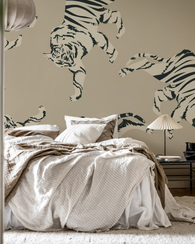 Tapet Quirky Tigers, Beige - Tigri eleganți, design minimalist, fundal bej