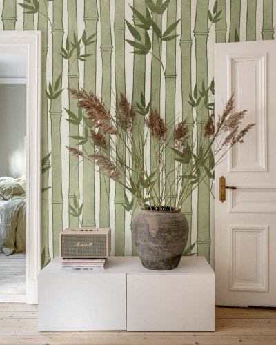 Tapet cu design de bambus verde, perfect pentru living, dormitor sau birou.