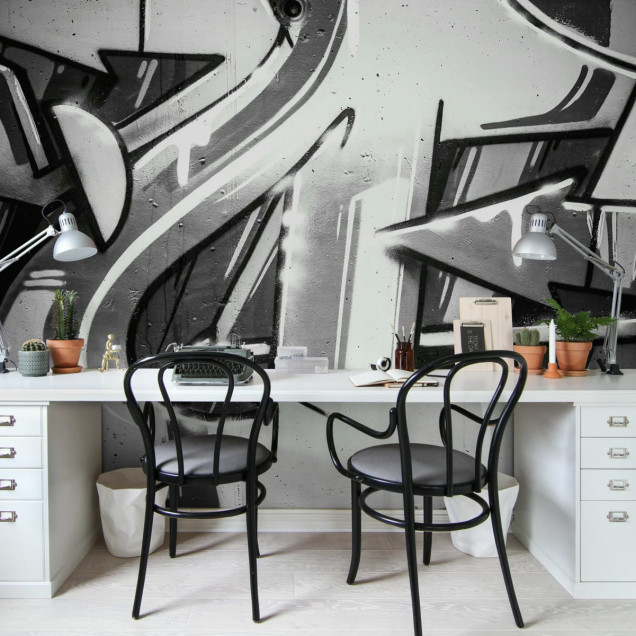 Fototapet cu design graffiti alb-negru, perfect pentru a decora un living, un dormitor sau un birou.