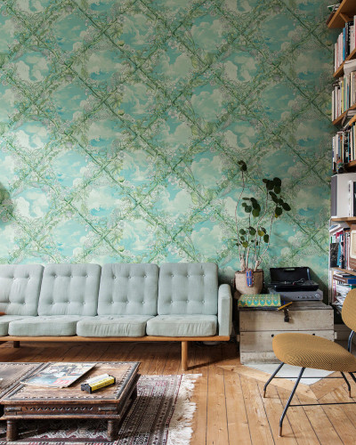 Tapet floral verde cu nori pentru un interior relaxant