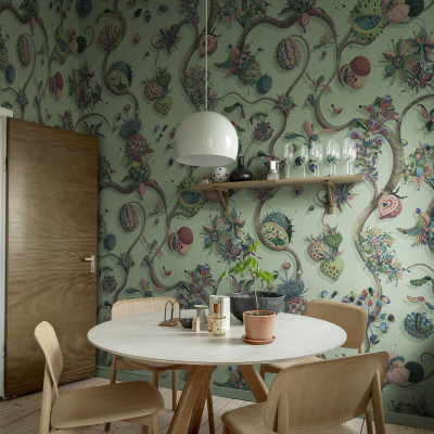 Tapet floral verde cu design stilizat