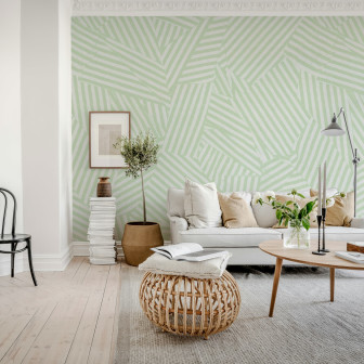 Tapet abstract verde deschis într-un living modern