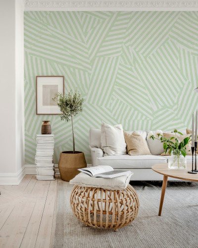 Tapet abstract verde deschis într-un living modern