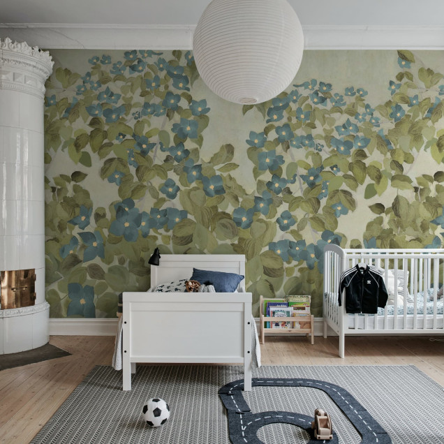 Tapet floral albastru cu design delicat