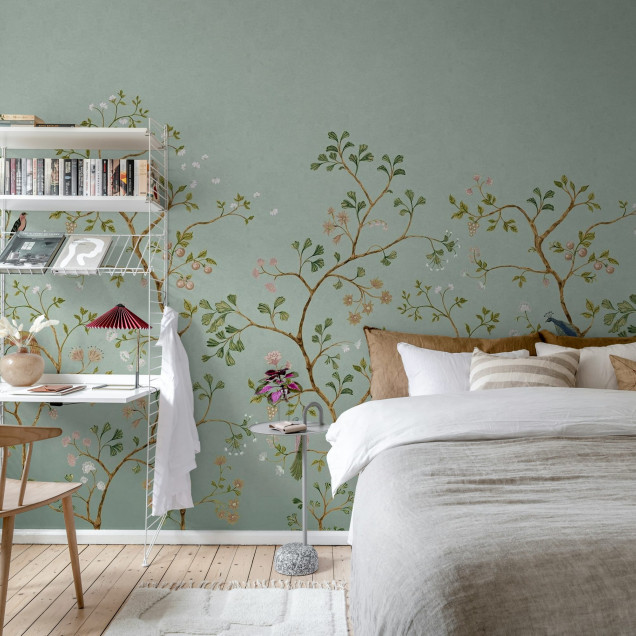 Fototapet cu model floral și păsări &icirc;n living