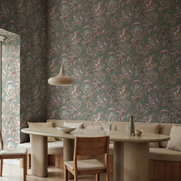 Tapet verde cu motiv floral elegant în living