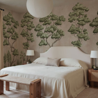 Tapet cu copaci într-un dormitor elegant