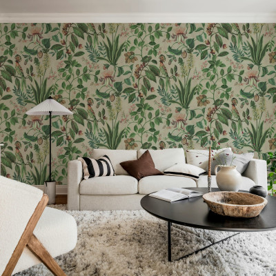 Fototapet cu design tropical verde, creând o atmosferă relaxantă în living