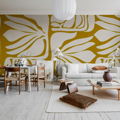 Tapet floral abstract în nuanțe ambră într-un living modern
